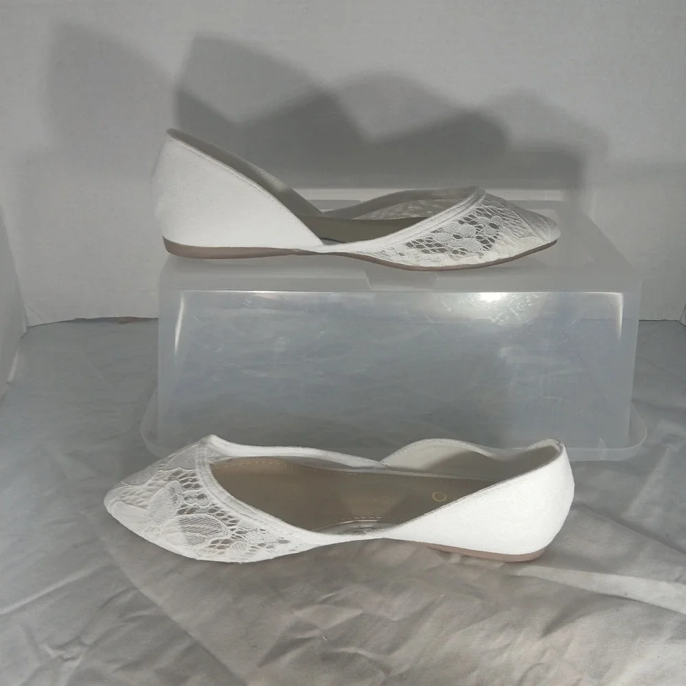 Ollio Womens White Lace‎ D'Orsay Pointed Toe Ballet Flats Size 6 Z593